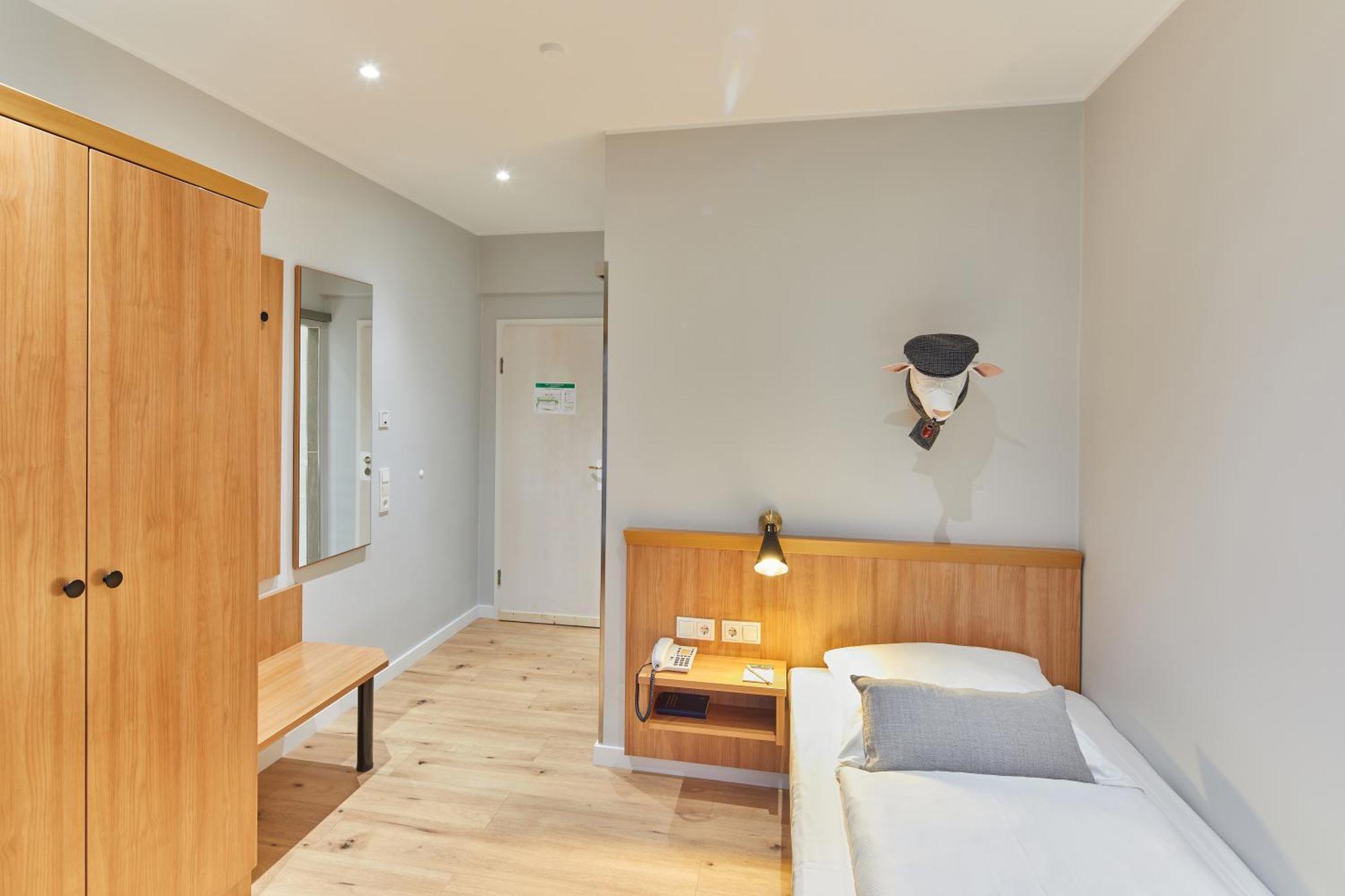 Sonneck Hotel 4*